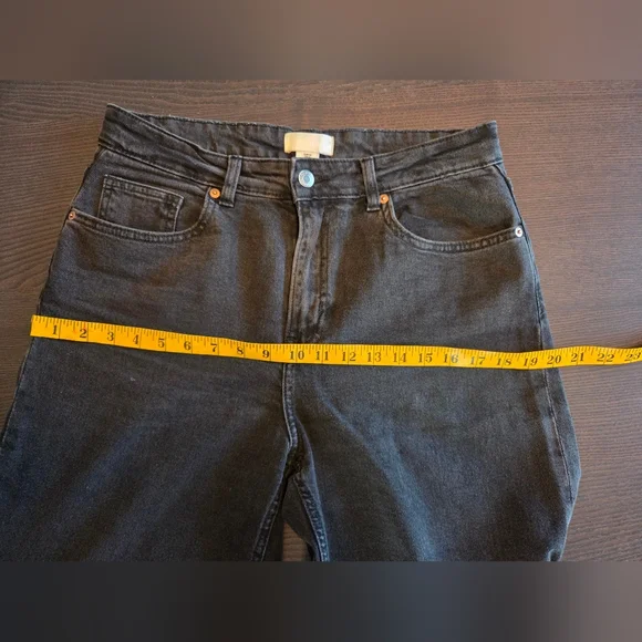 H&M ~ Denim Wide Leg Jeans ~ Washed Black ~ Sz 10 - Picture 4 of 10
